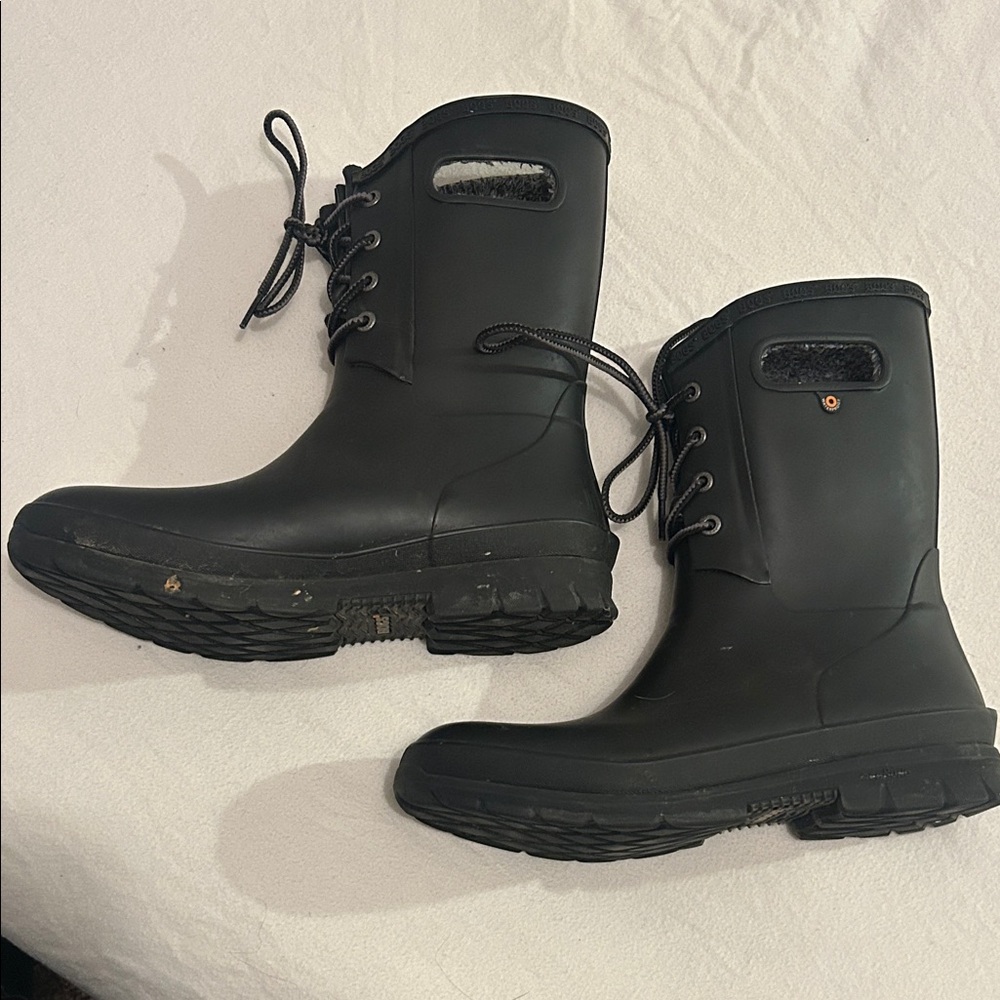 Bogs Black Durable Sole Boots